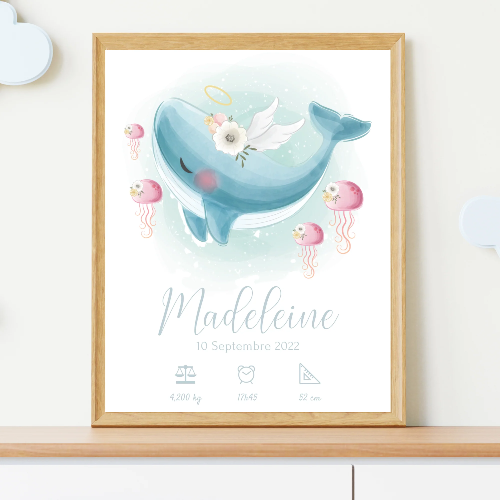 Affiche de naissance personnalisée prénom et baleine - Cadeau de naissance personnalisé par Le Temps des Paillettes – Image 2