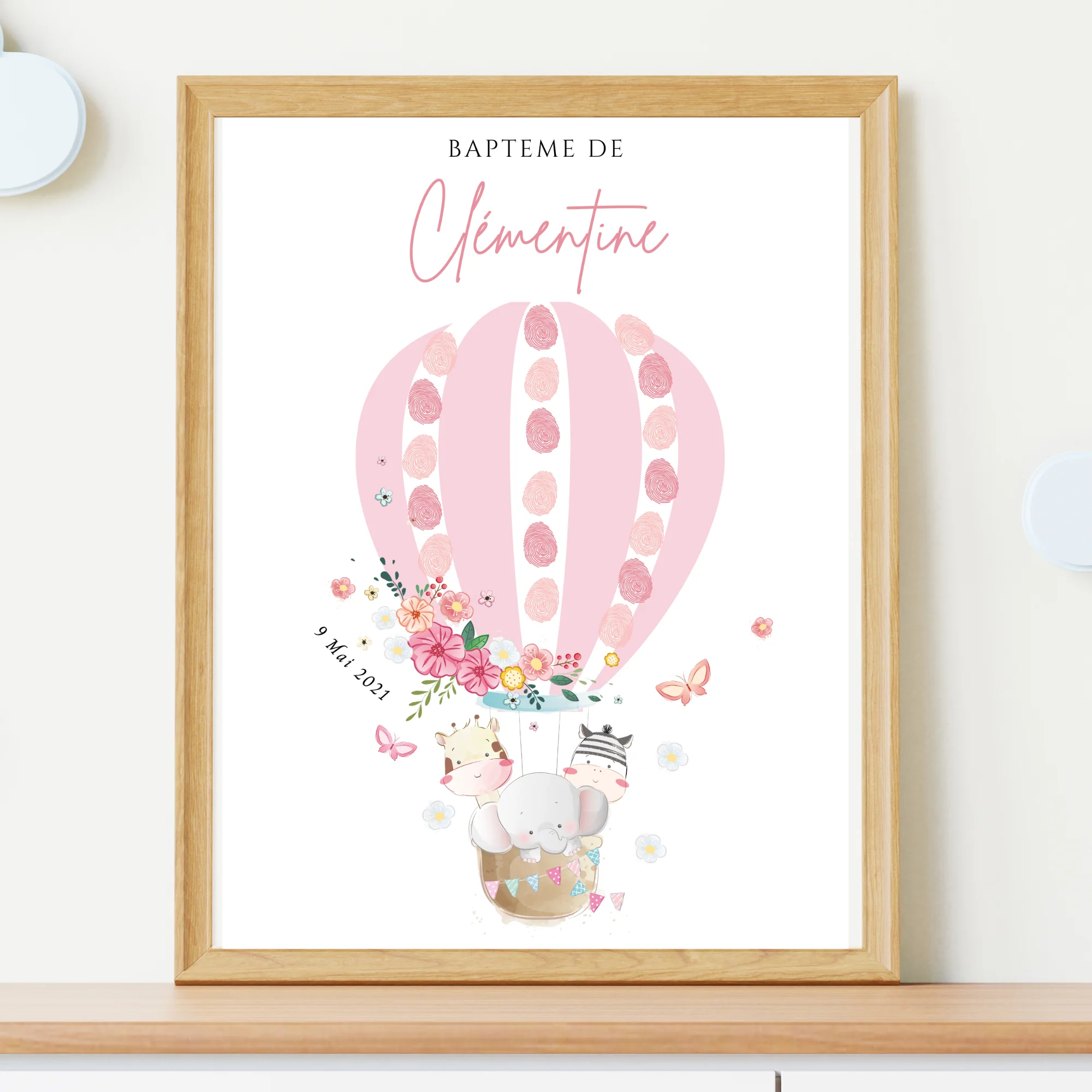 Affiche arbre à empreintes montgolfière et animaux - Déco baptême anniversaire personnalisée par le Temps des Paillettes – Image 3