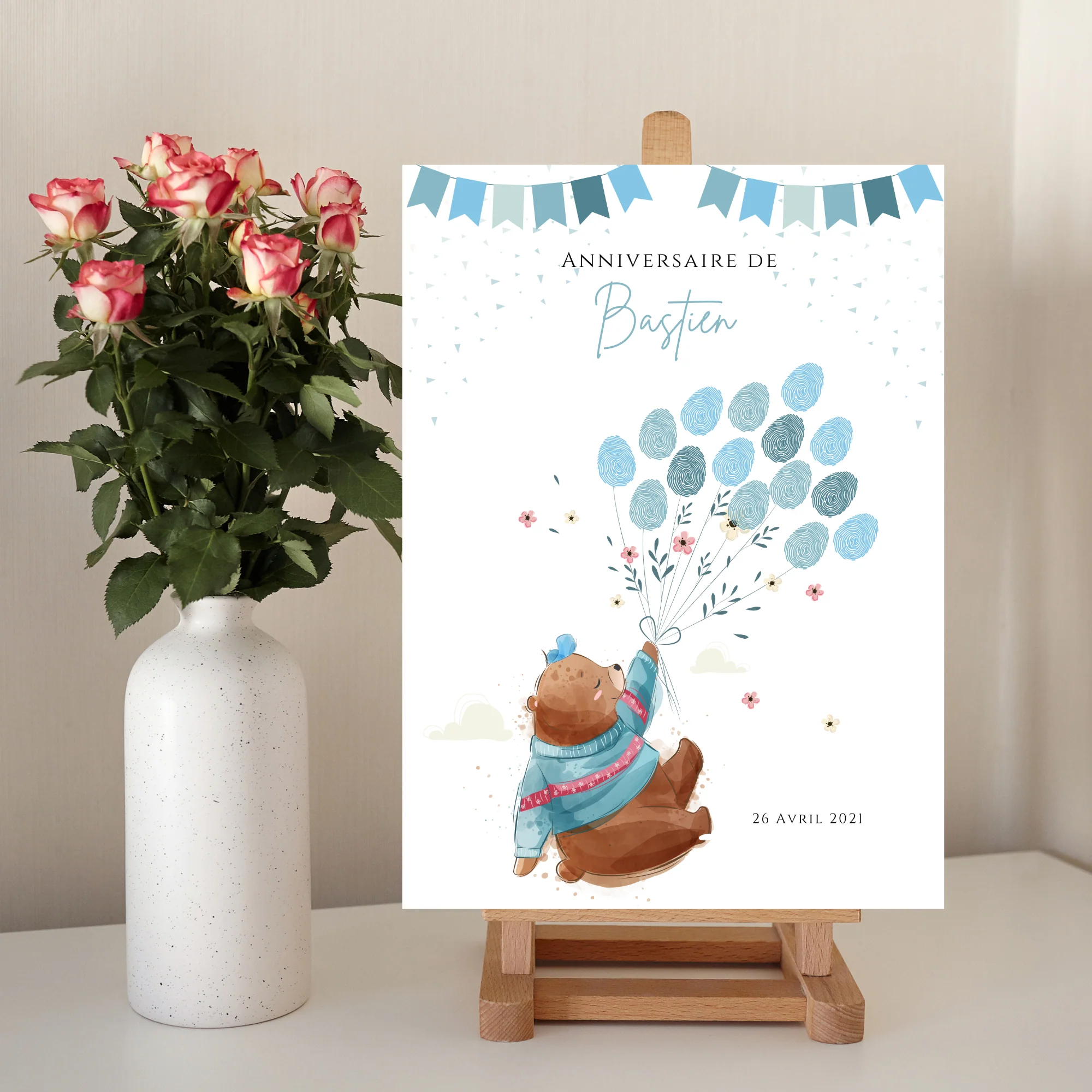 Affiche arbre à empreintes ours et ballons - Déco anniversaire personnalisée garçon bleu par le Temps des Paillettes – Image 6