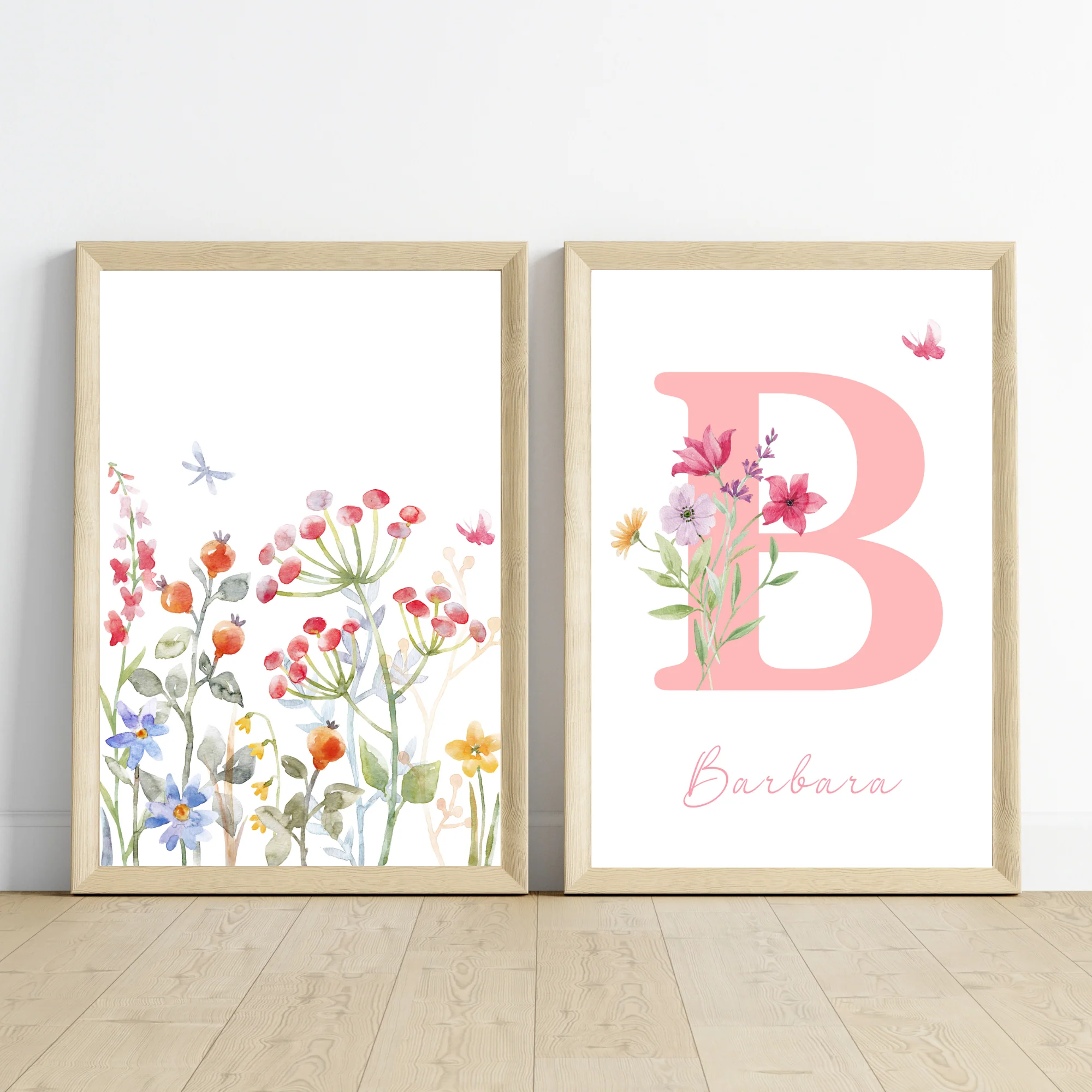 Set de 3 affiches fleurs chambre d'enfant - Décoration fille avec prénom - Initiale et bouquet de fleurs par Le Temps des Paillettes – Image 3