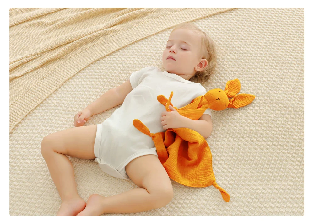 Doudou Lapin gaze de coton - GERMAIN – Image 3
