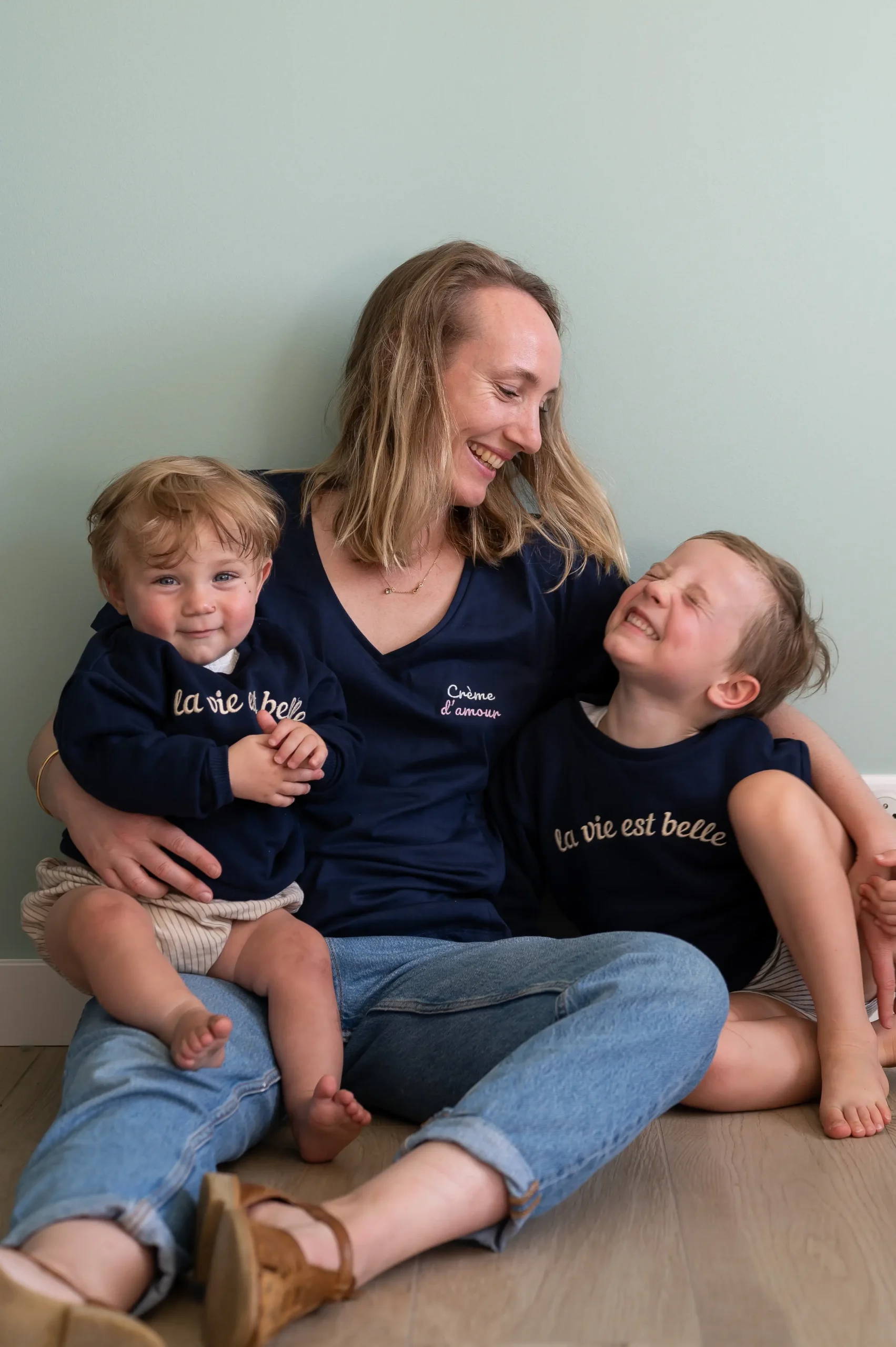 Sweat Enfant "La Vie Est Belle" – Image 7