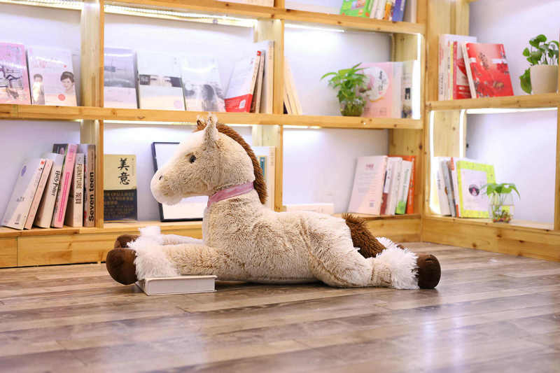 Cheval Peluche Géant Tonnerre™ – Image 2