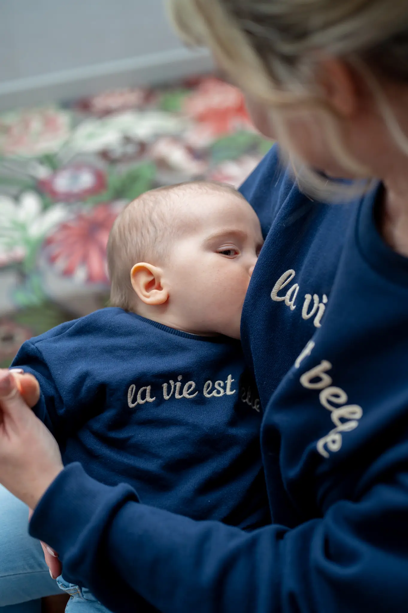 Sweat Enfant "La Vie Est Belle" – Image 8